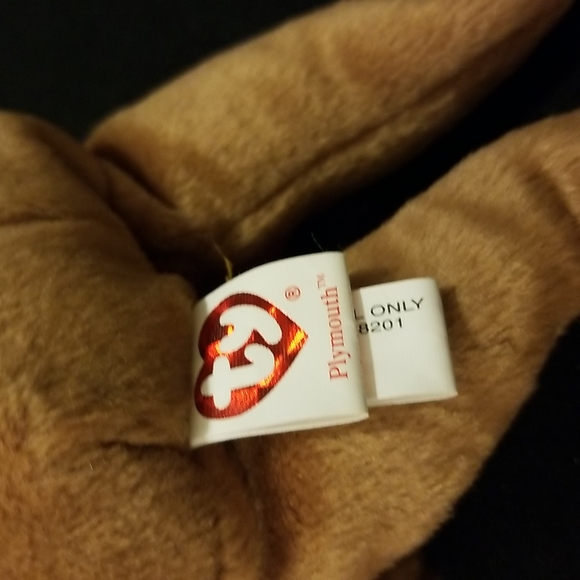 TY "Plymouth" Collectible plushy! - Picture 6 of 6